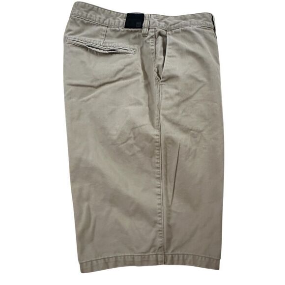 Quiksilver ~ Mens Tan Chino Shirts ~ size 36 ~ 4 pocket ~ black leather tab - Picture 5 of 11